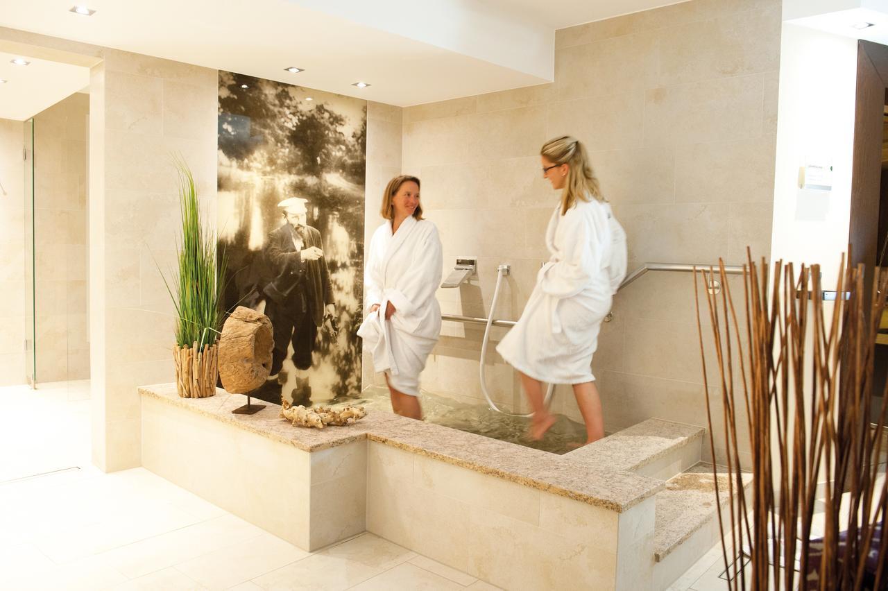 Wellings Romantik Hotel Zur Linde Мёрс Экстерьер фото